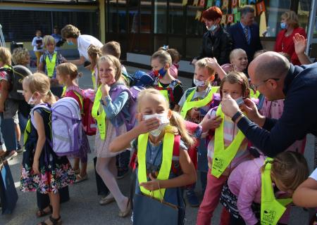 SPREJEM PRVOŠOLČKOV CERKNICA 24 FOTO LJUBO VUKELIČ